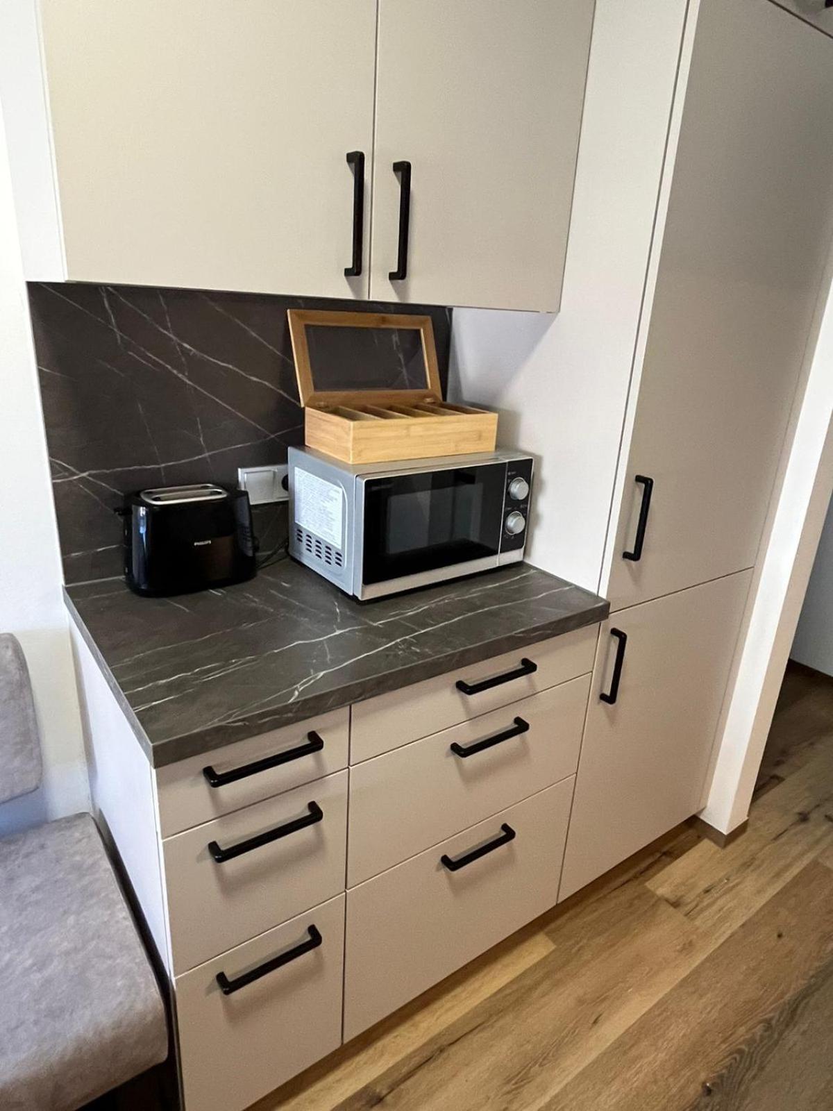 Apartamento Luxury Sedda Bed, Nespresso, Netflix Linz Exterior foto